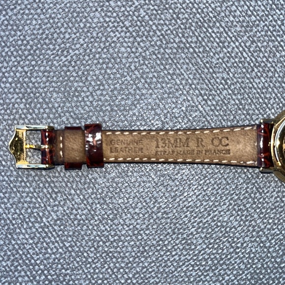 Authentic Gucci Vintage 1990βs Green/Red Web Brown Leather DialWatch/new-battery - Picture 5 of 16